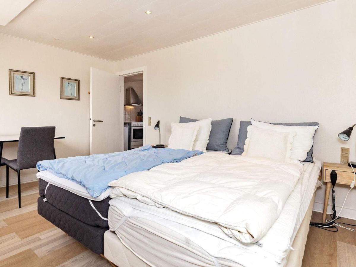 3 person holiday home in r sk bing Ærøskøbing Exteriör bild